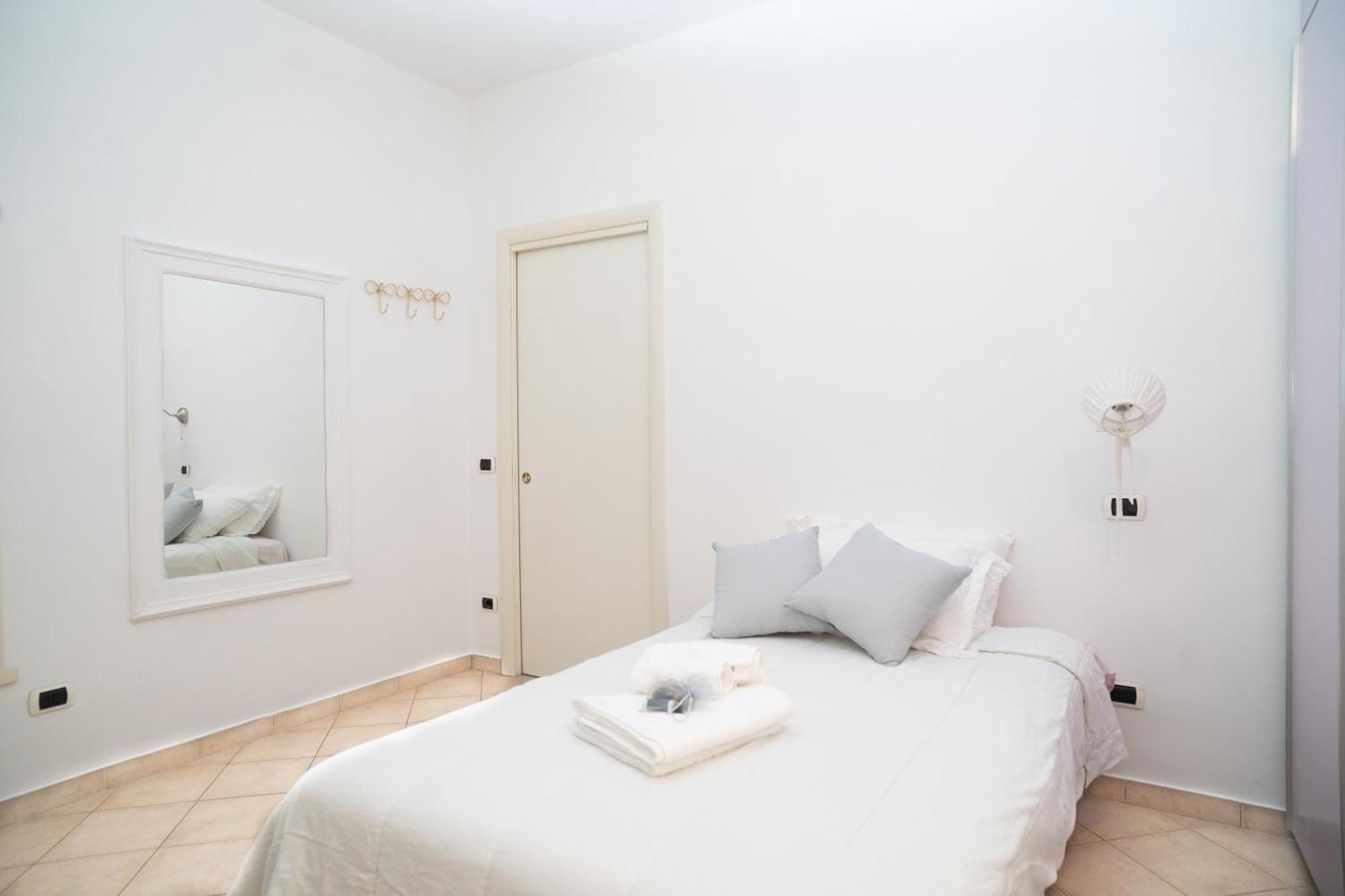Retro Near Tiburtina And Metro B Apartment Rome