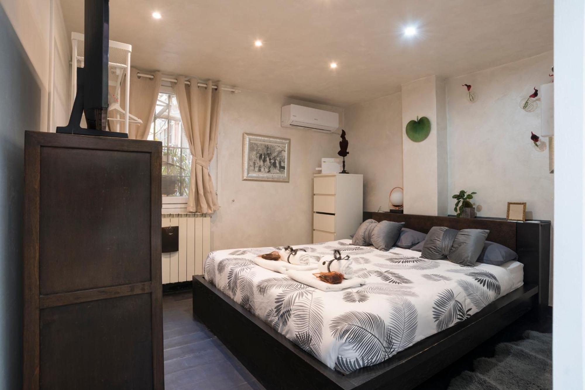 Luxury Piazza Di Spagna Escape With Private Roma