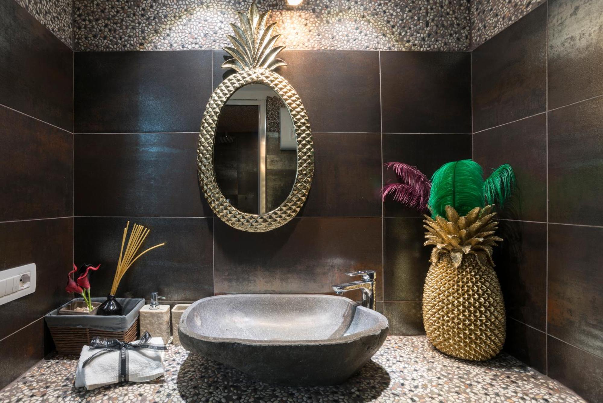 Luxury Piazza Di Spagna Escape With Private