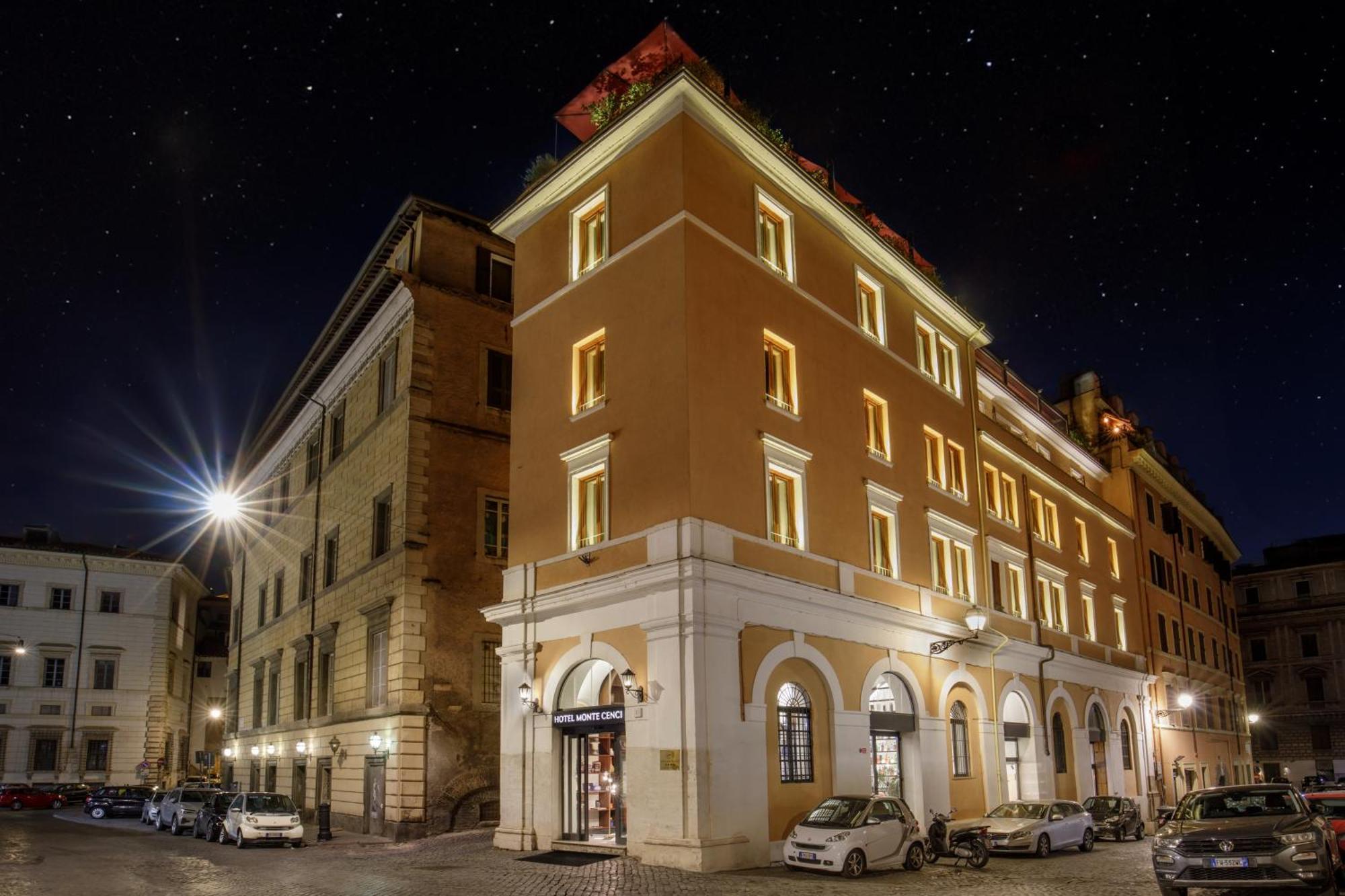 Monte Cenci Hotel