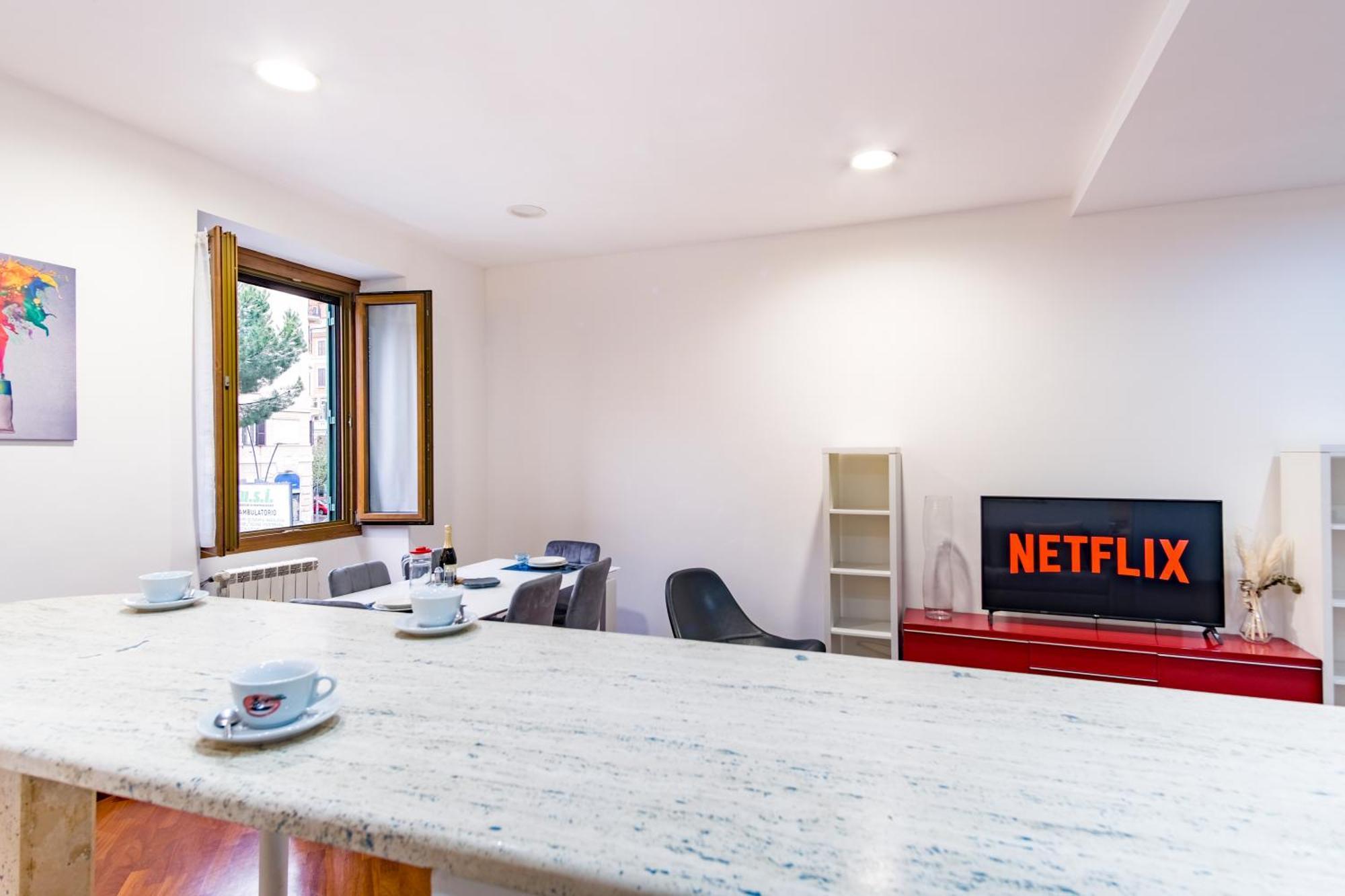 Elegantis San Giovanni - Easily Get To The Historic Center, Metro, Tram And Bus Are Nearby