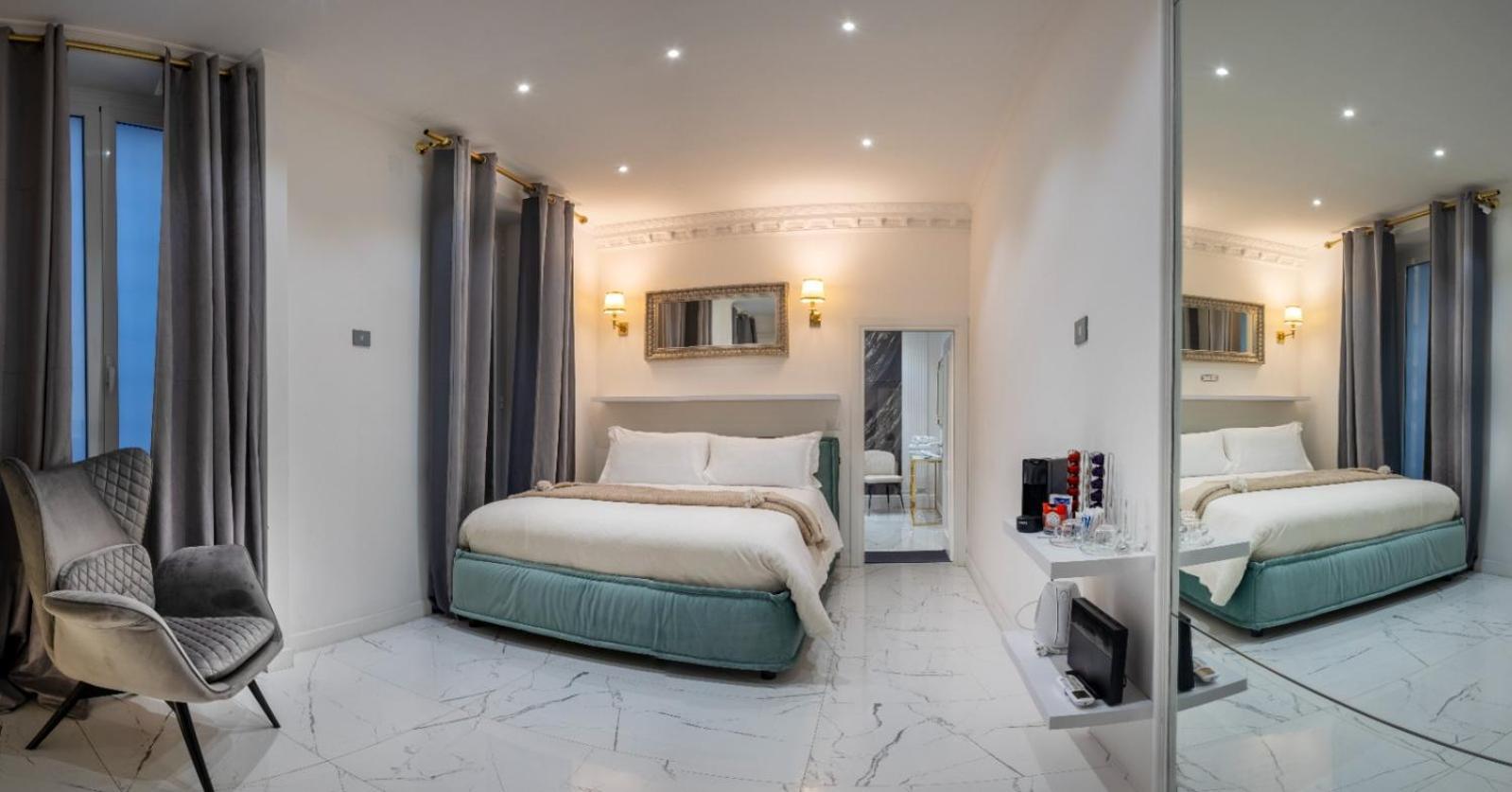 Daphne Luxury *
