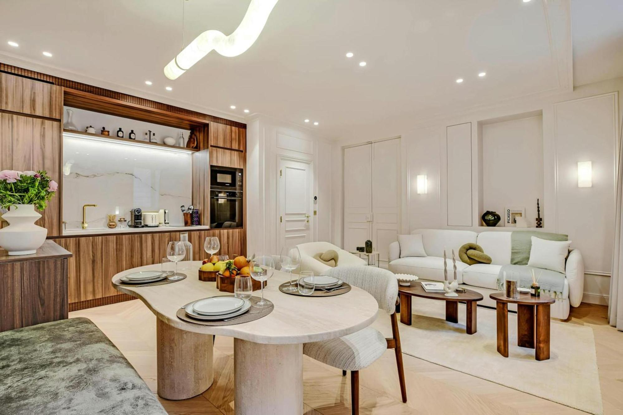 La Luna Sta Sorgendo Apartment Rome