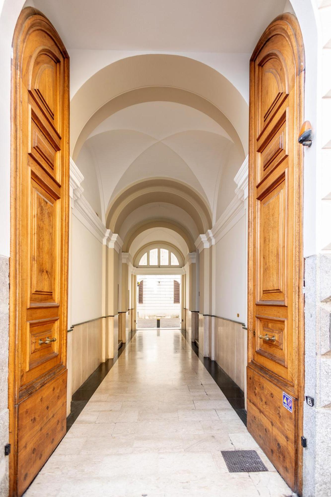 Mybedcavour Guest house