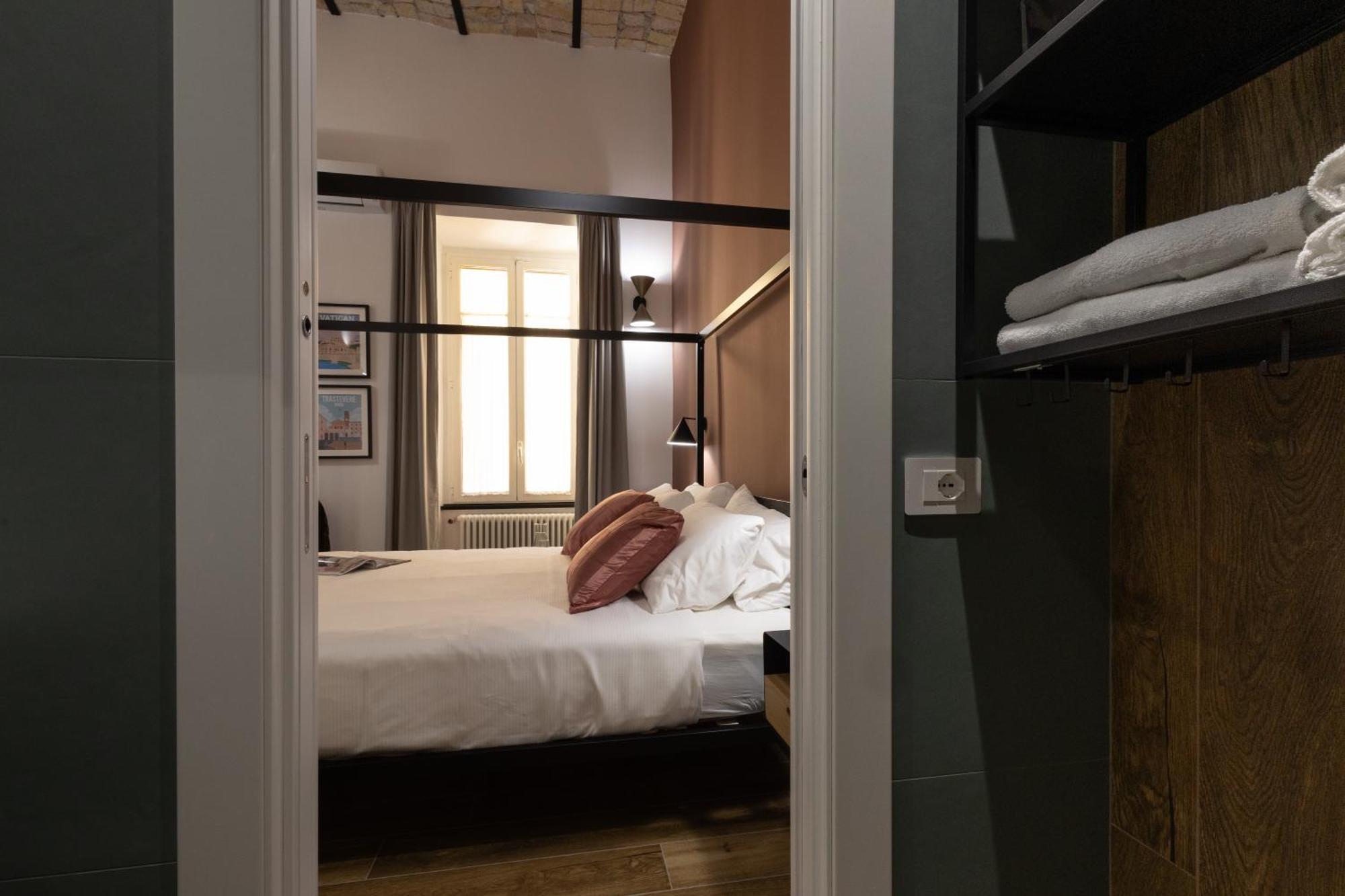 Style & Stone Guest house *