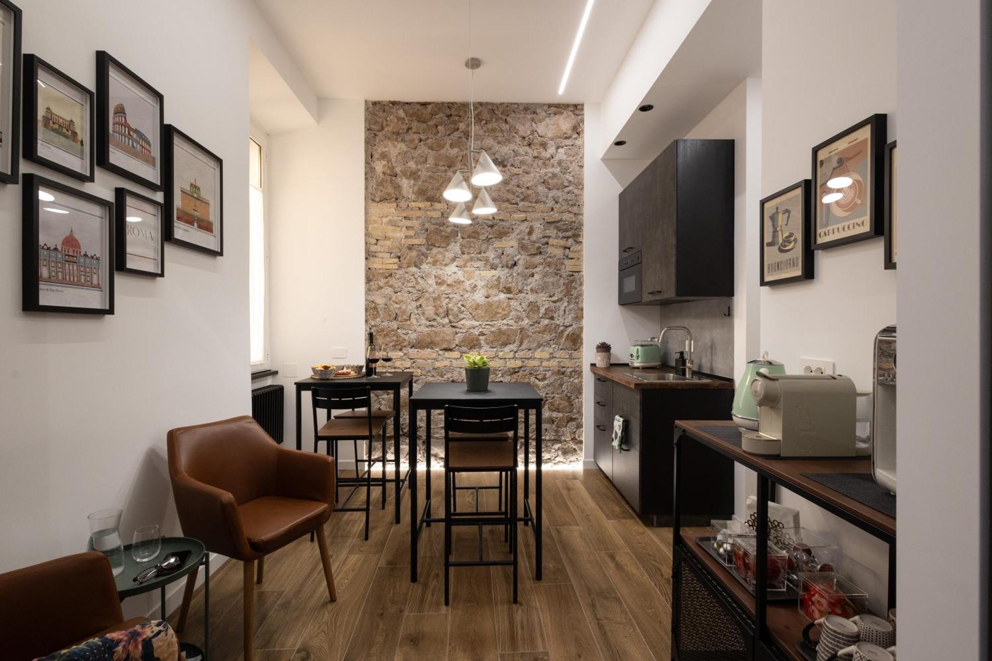 Style & Stone Guest house