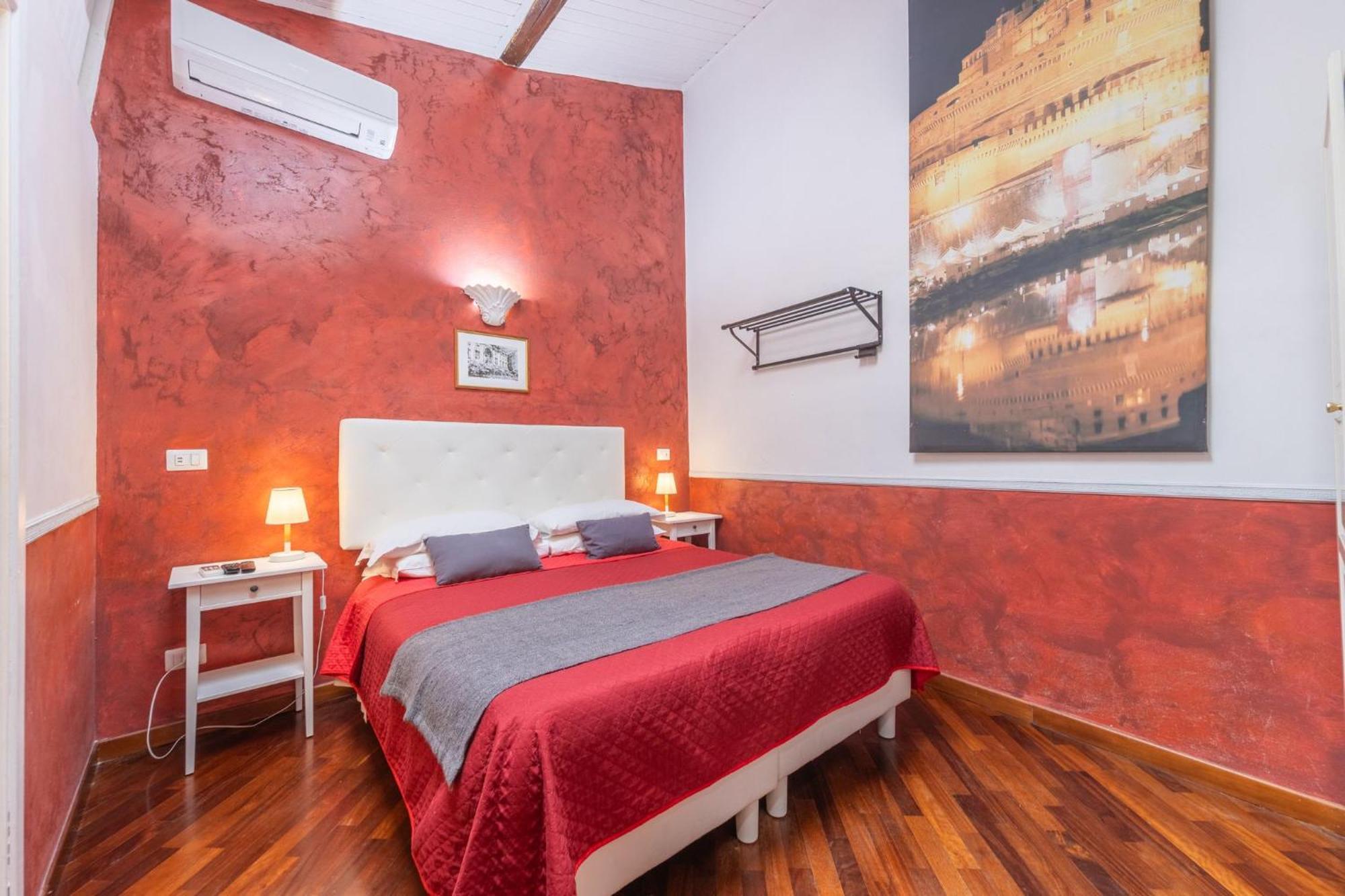 In Bb - Skylight Double In History House