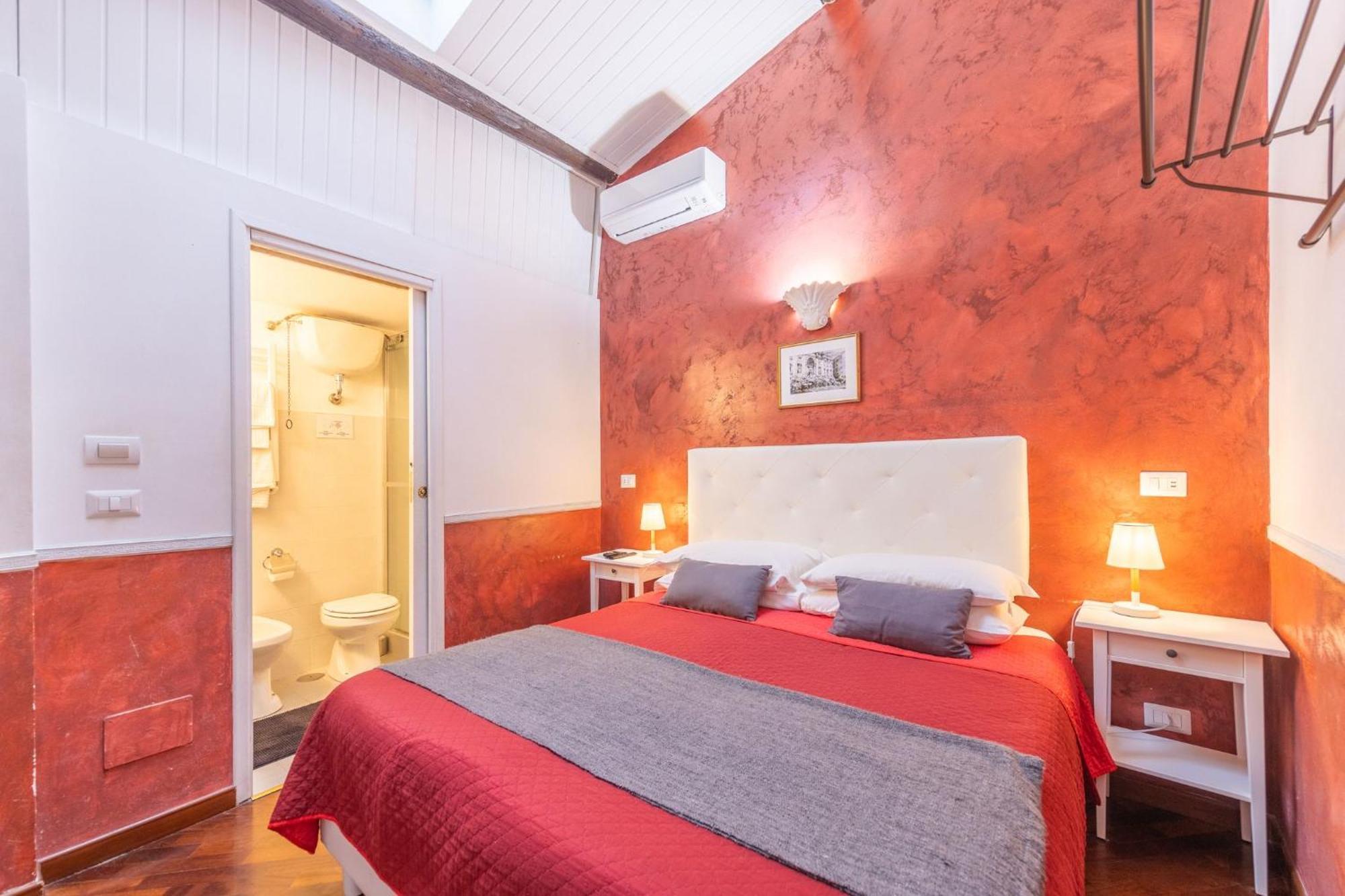 In Bb - Skylight Double In History House * Rome