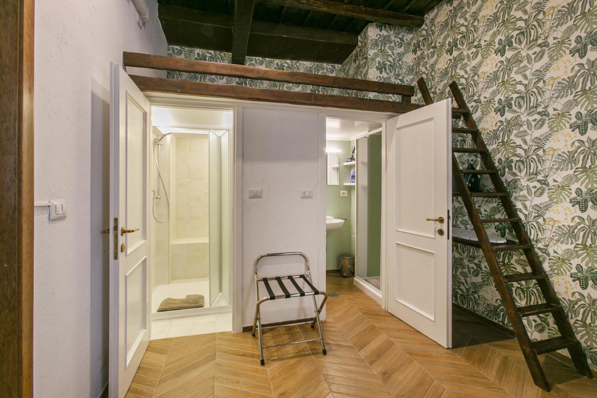 Apartment Trevi Little Palace #4
