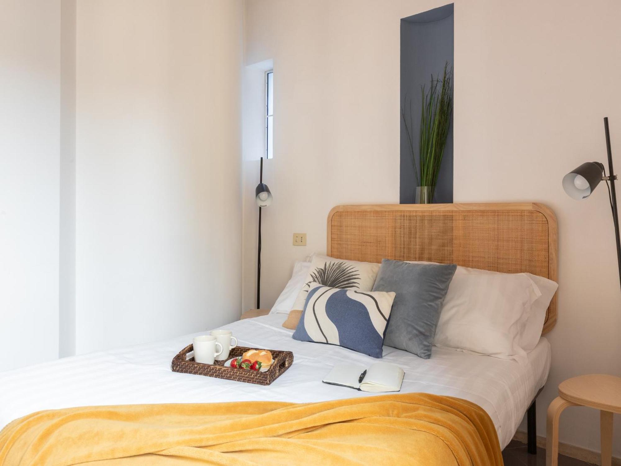 Appartement The Rent - Two-bedroom With Terrace Near Trevi Fountain *