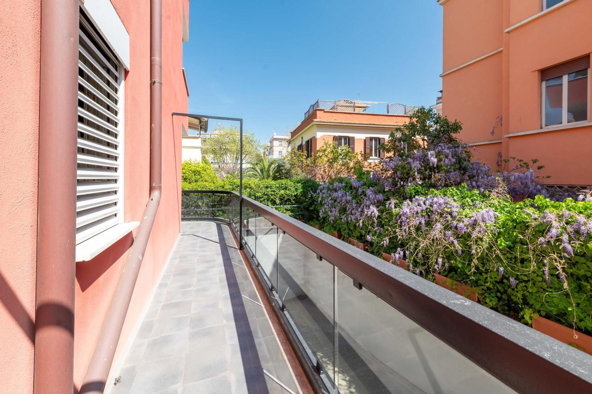 Appartement Loverhome 3 *