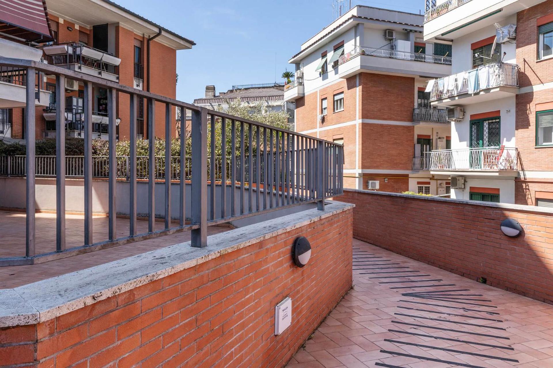 Apartment Pictadomus-magenta - Fermata Metroa A 300 Mt Rome