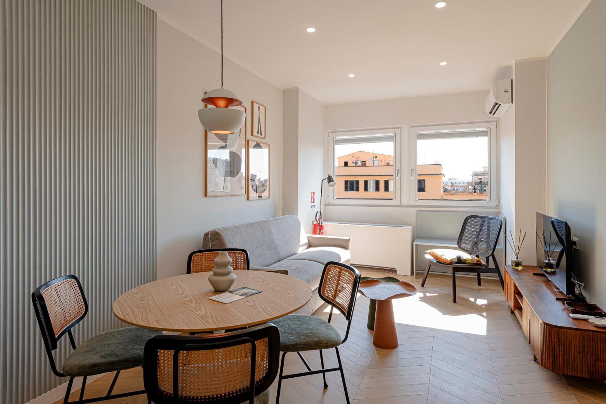 Sangio - Lovely In Apartment *