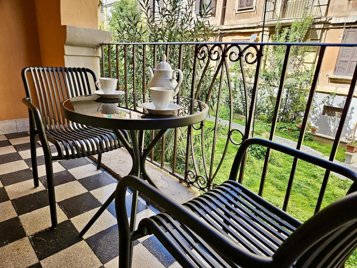 Elegant With Balcony Near The Center Apartment Rome