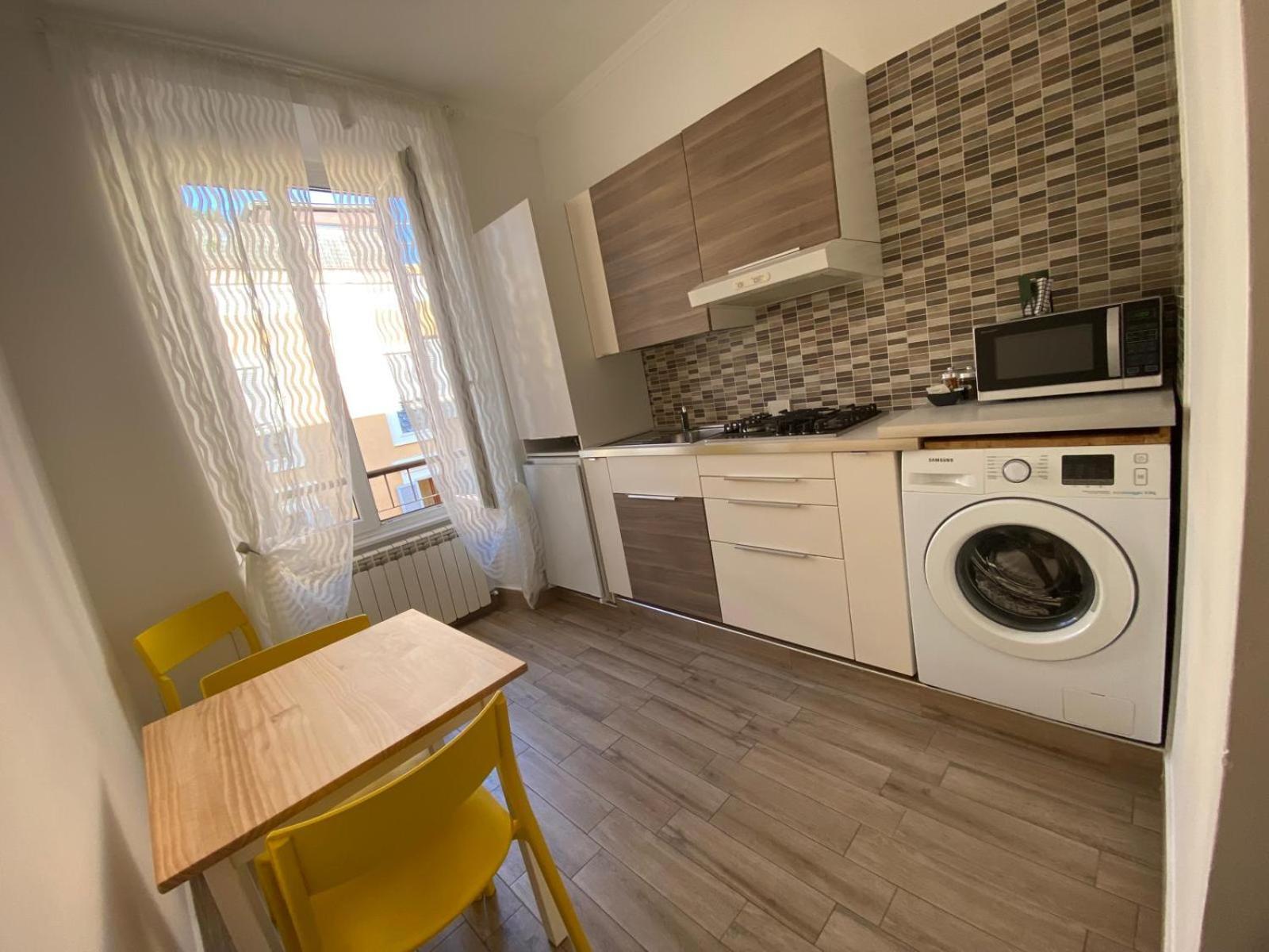 Dimora Vaticano Apartment *