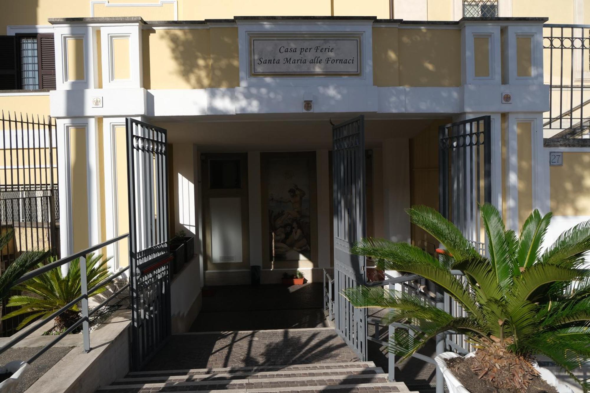Casa Per Ferie Santa Maria Alle Fornaci 3*