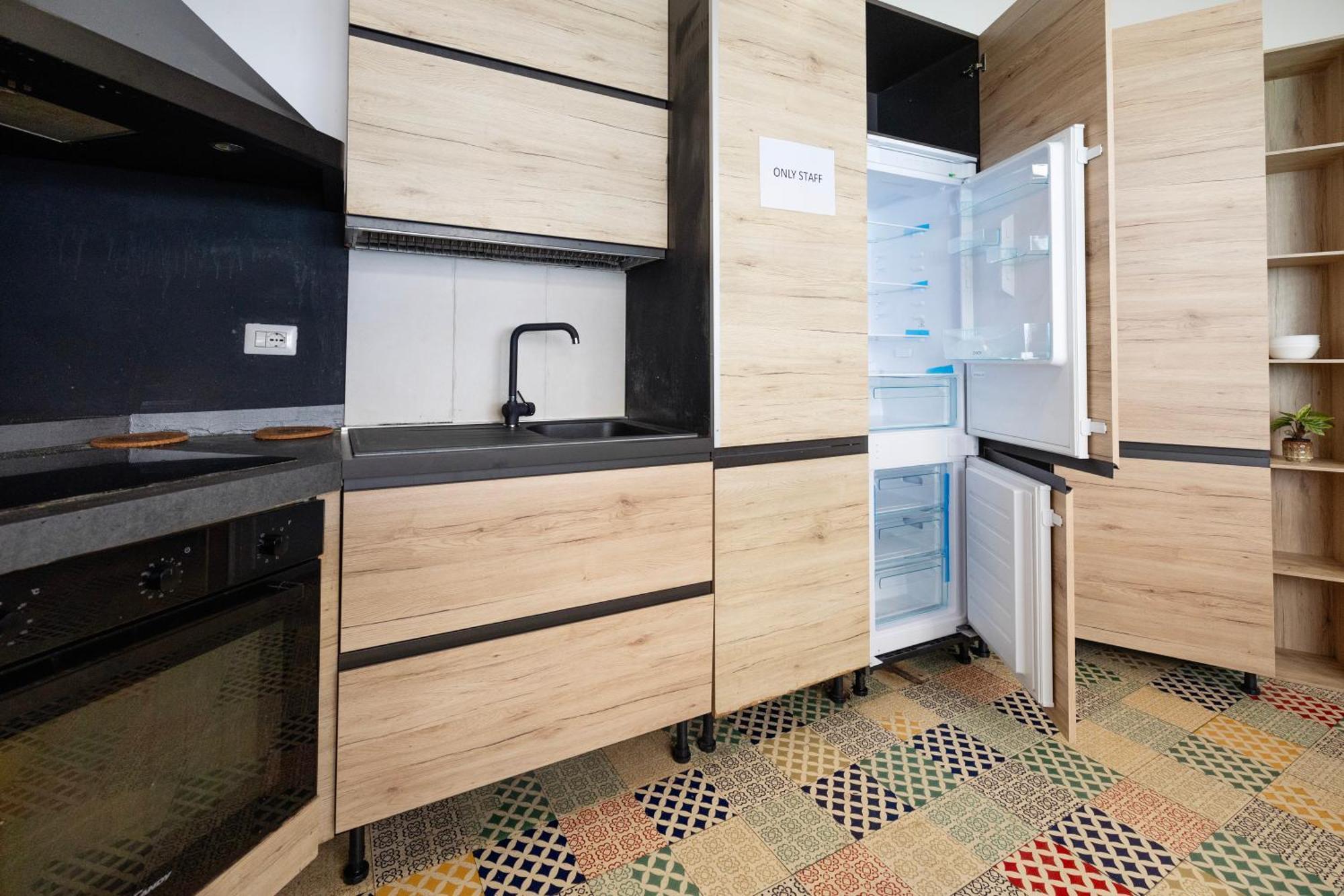 Trastevere Hostel *