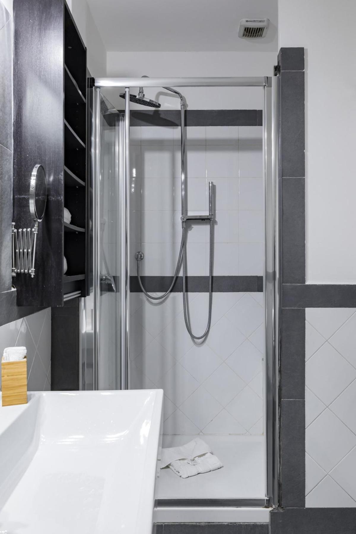 Trevi Modern Loft Apartment Appartement *