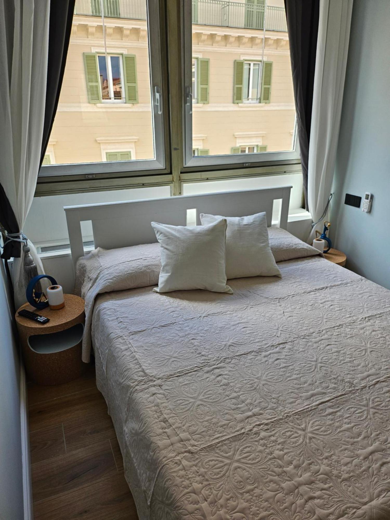 Apartment Merulanasuite Saint John Rome