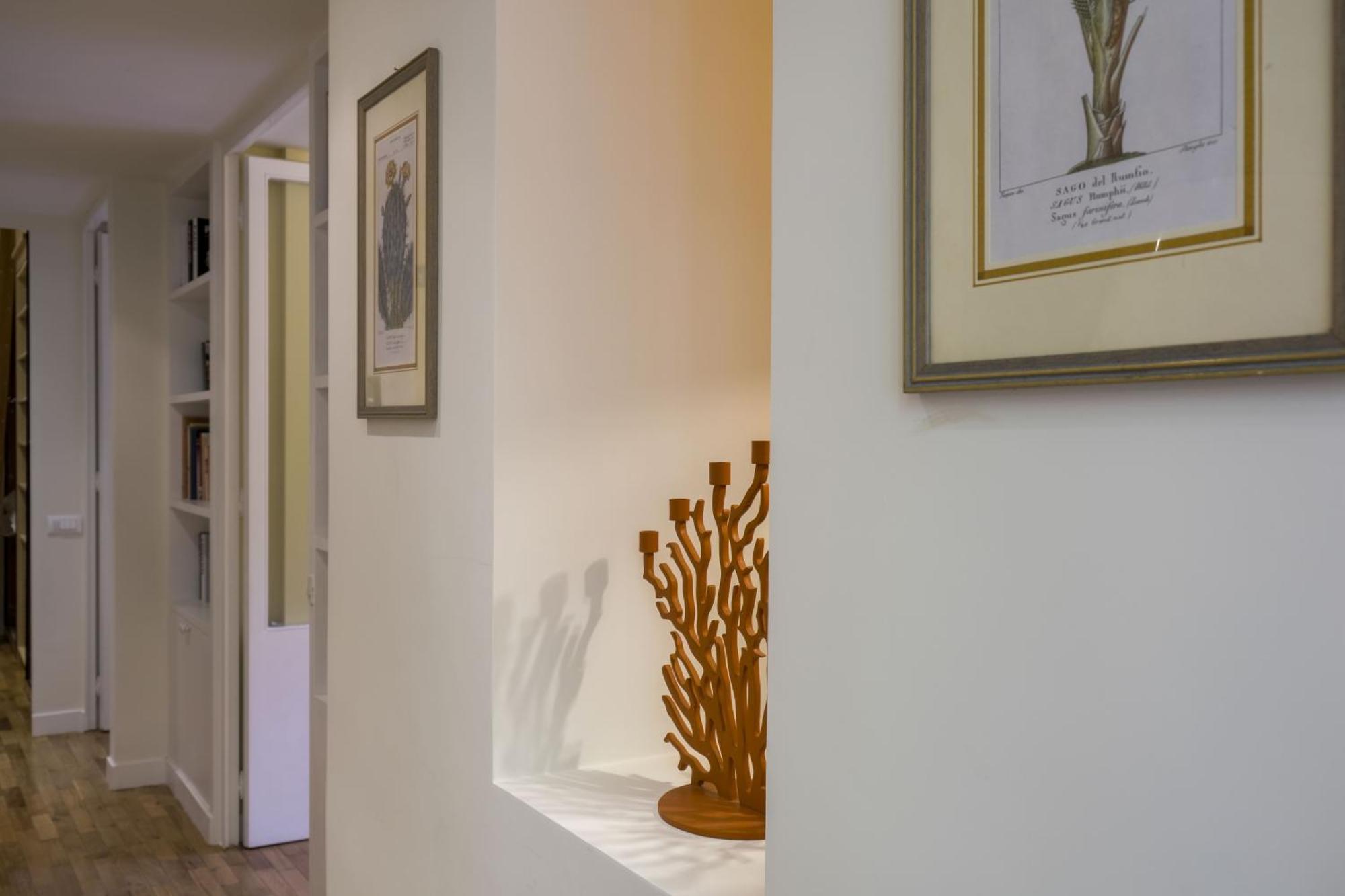 Apartment Elegantis Monti Royal With Private Terrace Rome