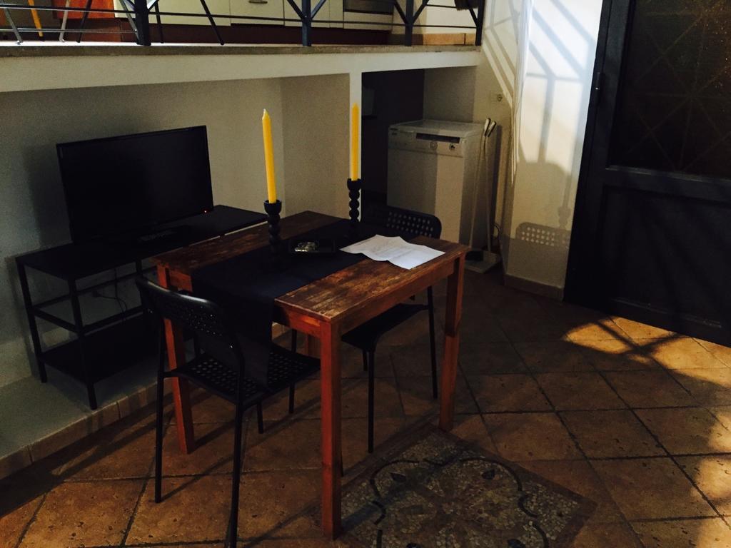 Home2rome - Trastevere Apartment Rome
