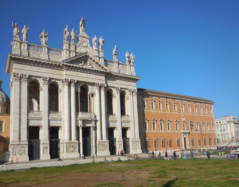 Casa de hóspedes Domus Laurae 3*