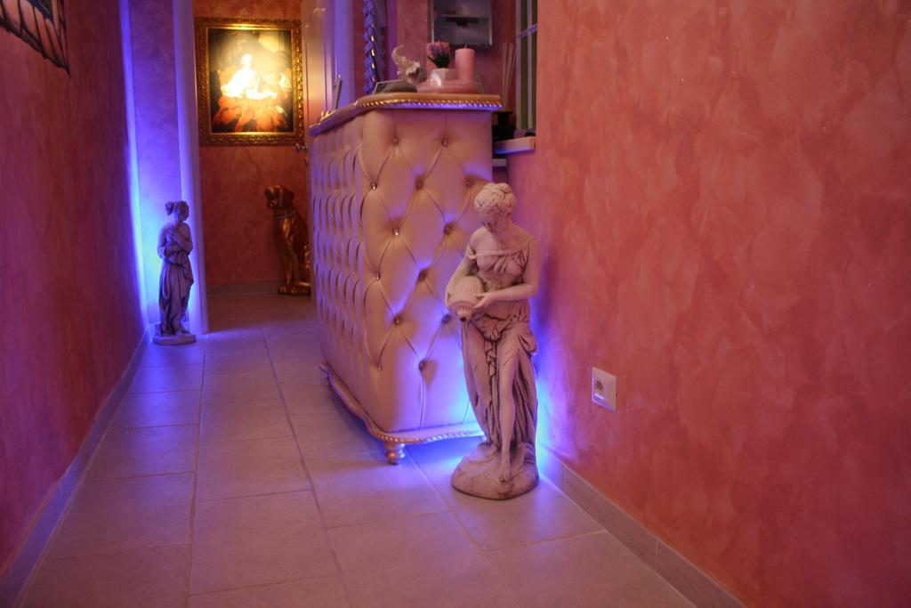 Pope's Couette-café 2*