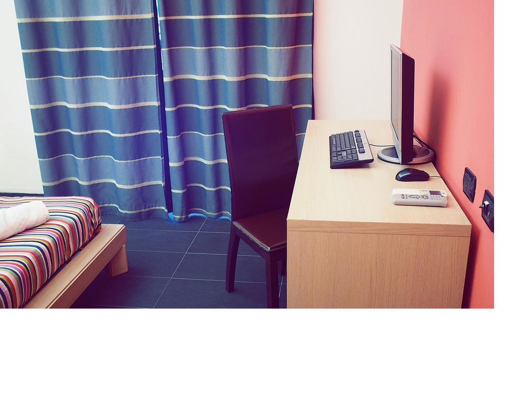 M&j Place Hostel *