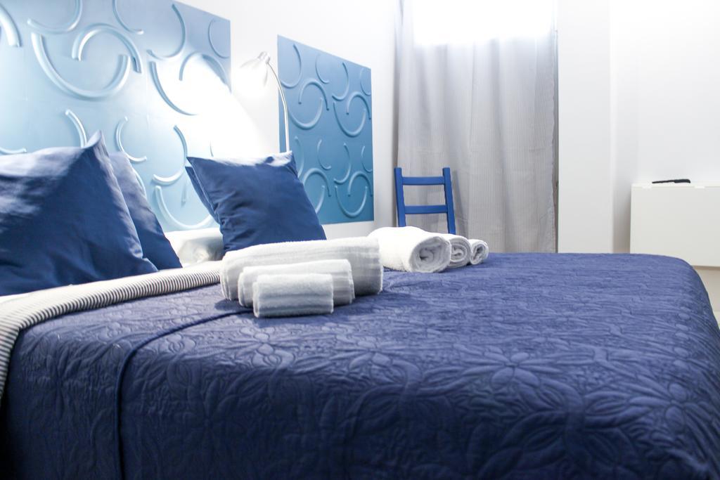 Interno 4 *