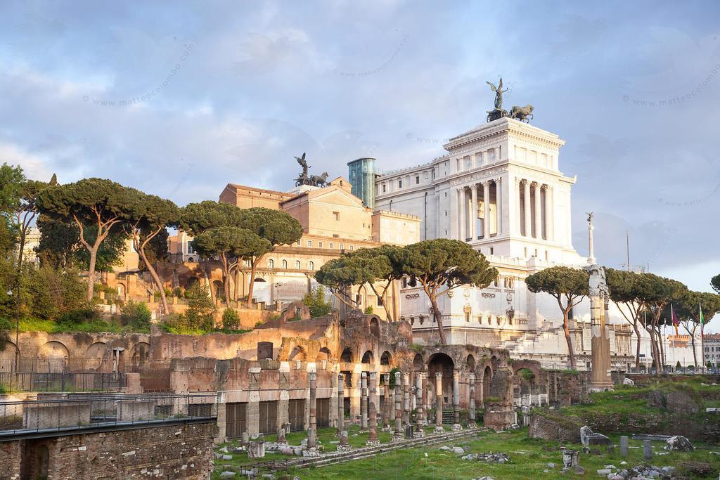 House&colosseum Rome