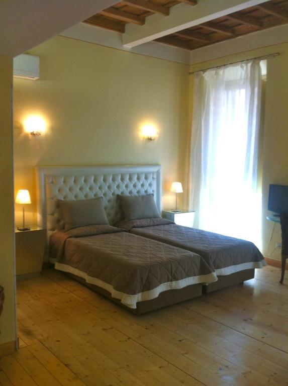 Residenza Al Corso Couette-café Rome