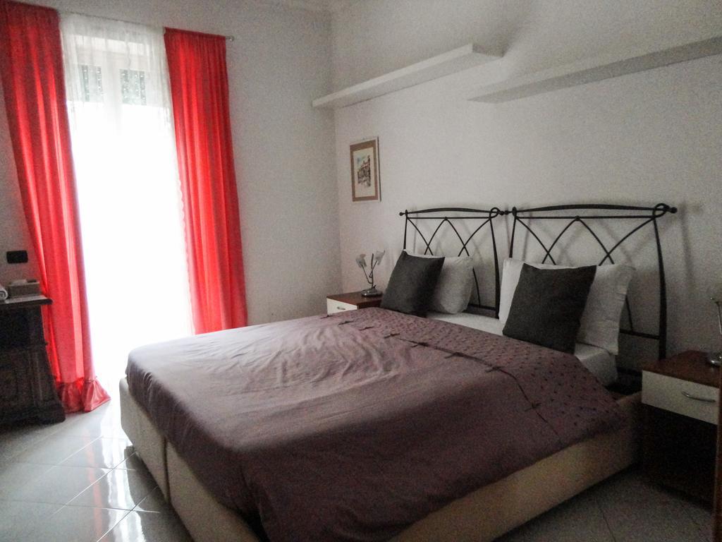 Suites Holiday Rooms Guest house Rome
