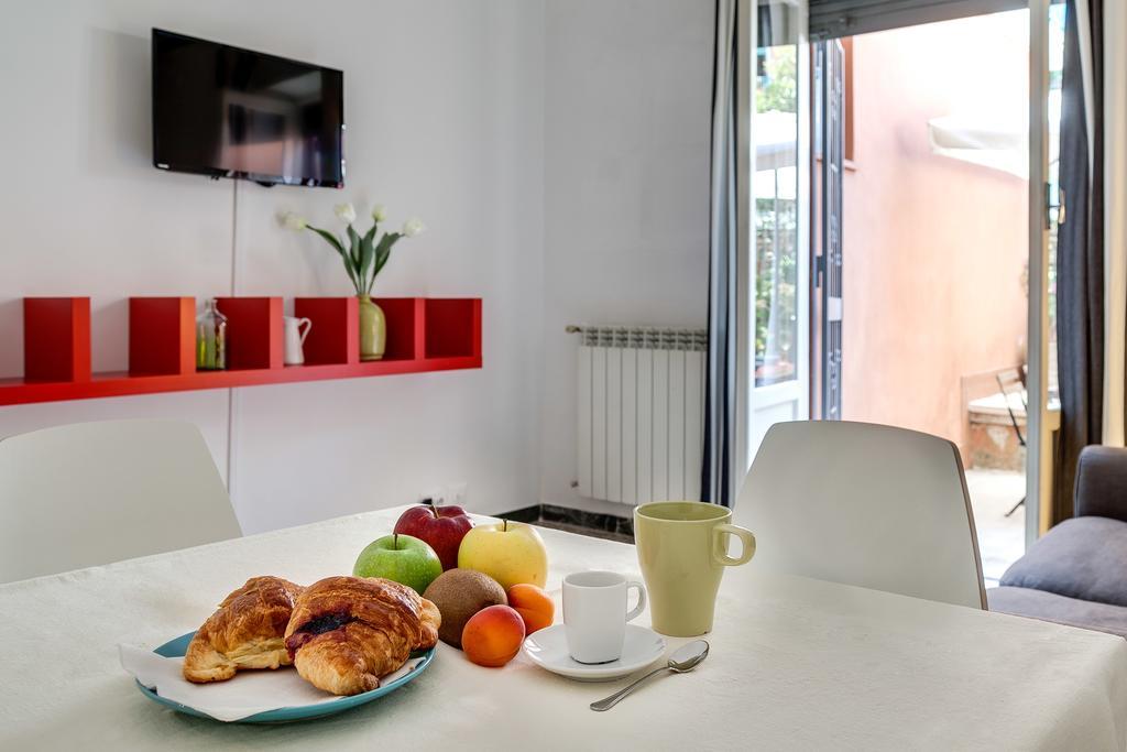 Domus Art Bernini Apartment *
