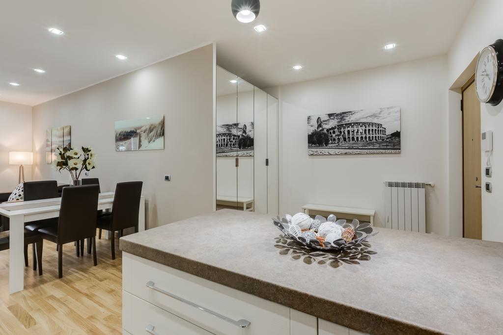 San Pietro Vatican Apartment *