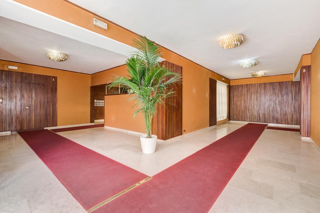 San Pietro Vatican Apartment