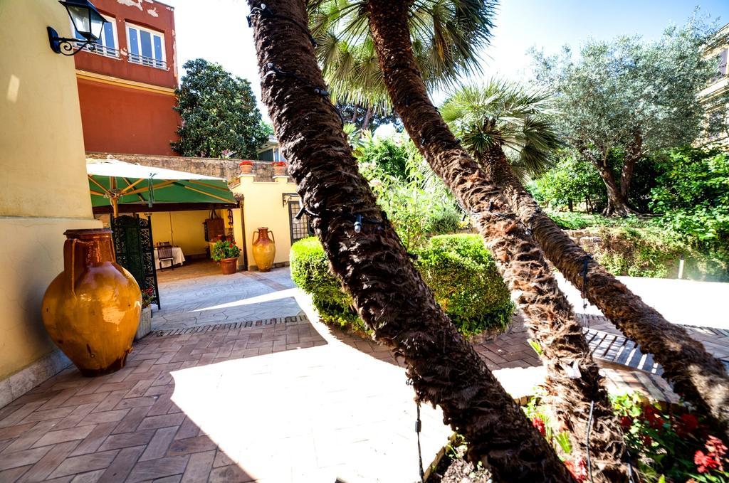 Paganini Bed & Breakfast 2*