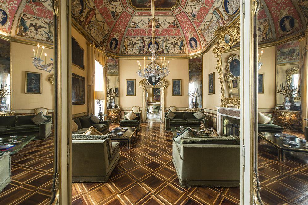 Bed & Breakfast Residenza Ruspoli Bonaparte 4*