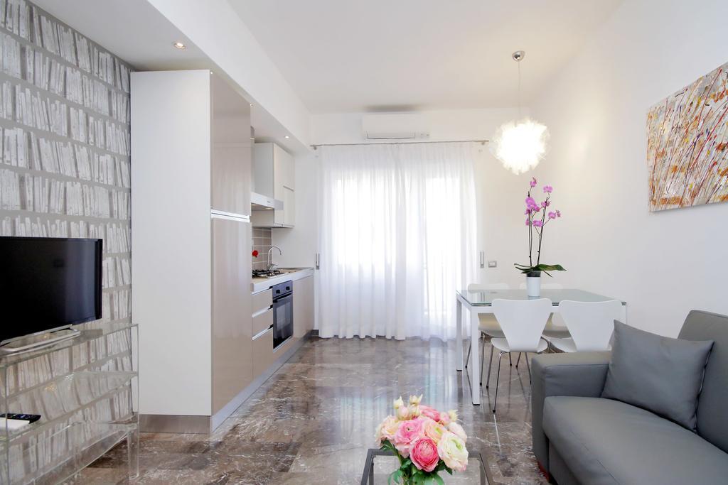 Feriae Latinae Apartment *