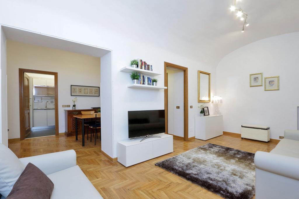 Cozy Oppio - My Extra Apartamento *