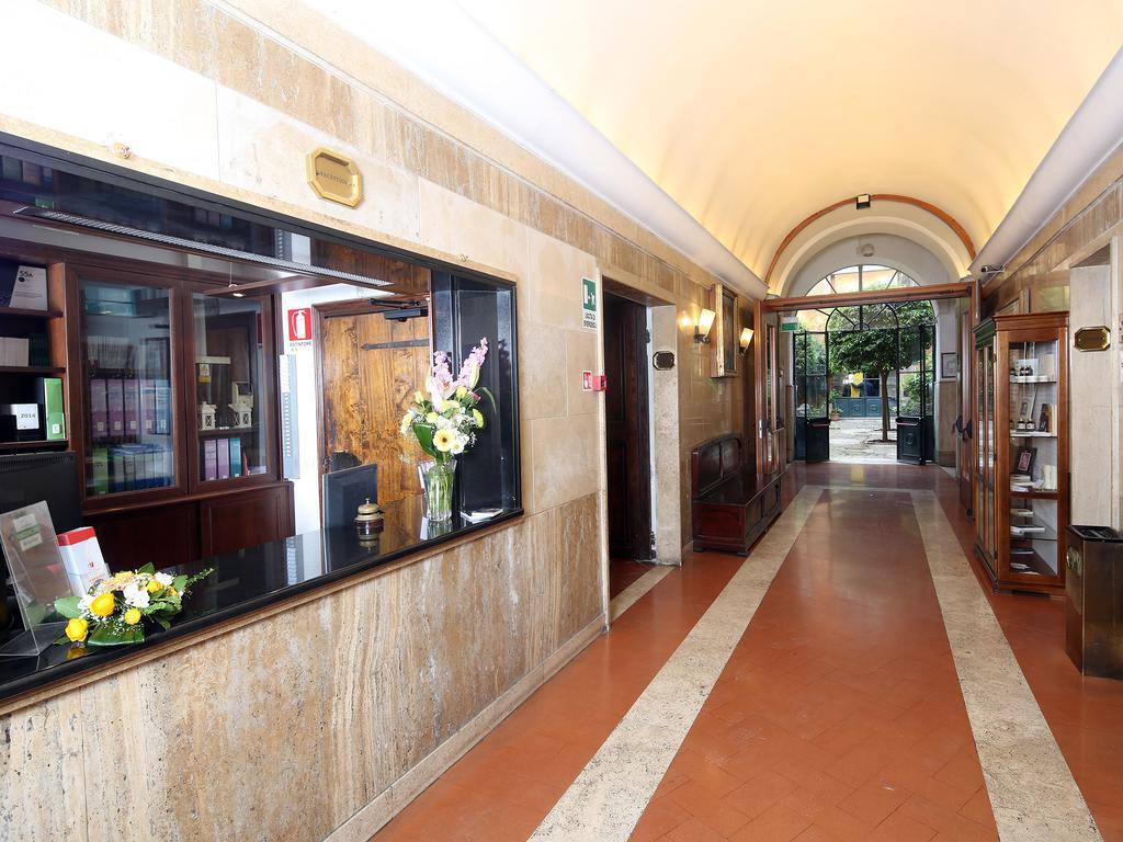 Casa Di Santa Francesca Romana A Ponte Rotto Guest house 2*