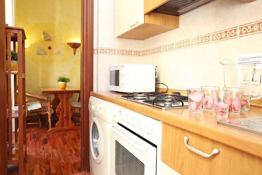 Apartamento Tridomus - Mecenate 77 *