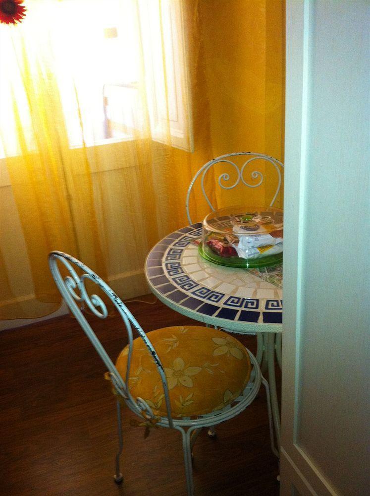 Guest house Julius Caesar 183 Rome