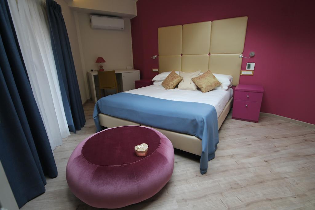 Hotel Tango Roma