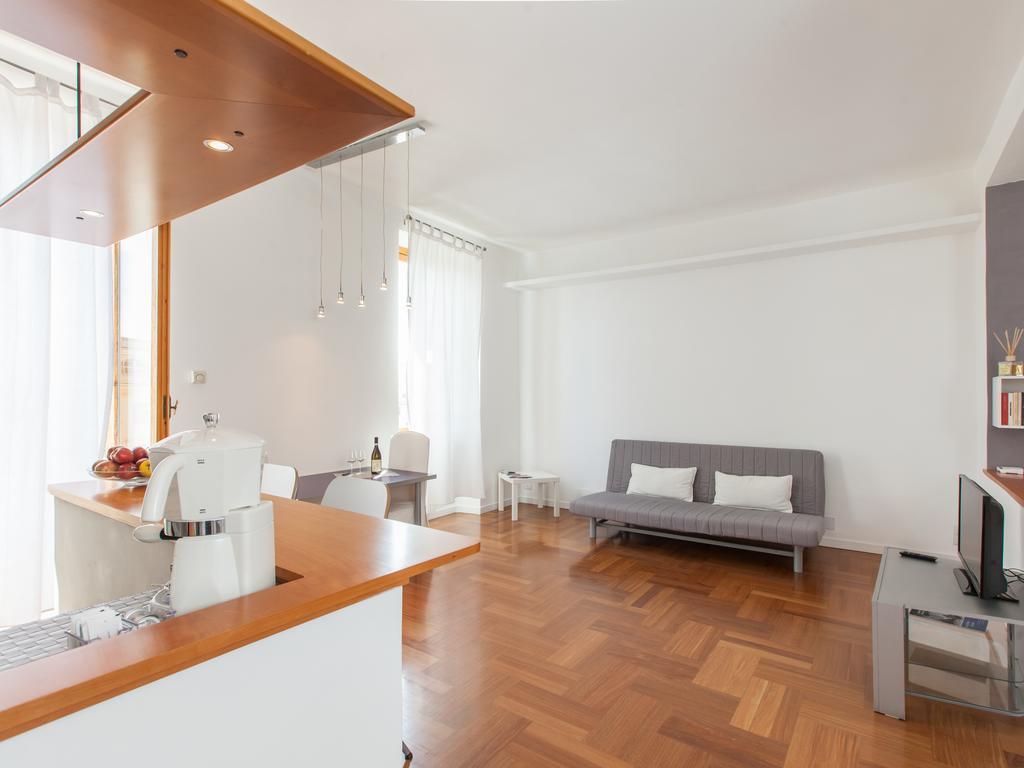 Apartamento Rogano House *