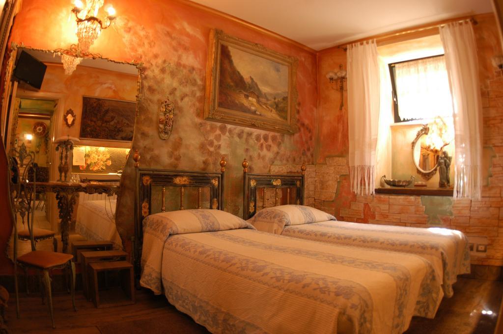 Casa de hóspedes Hospitales Del Pellegrino - Trastevere 3*