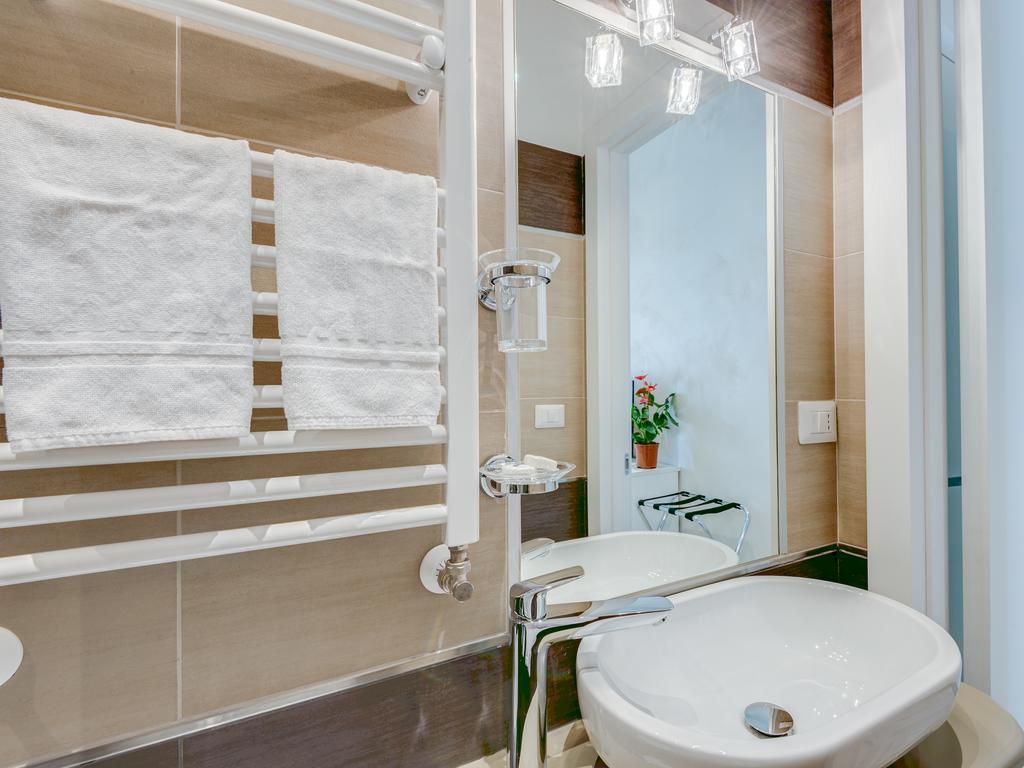 Penta Luxury House