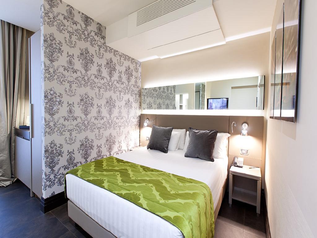 Hotel Quirinale Luxury Rome