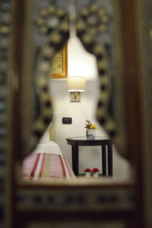 Guest house Condotti 3*