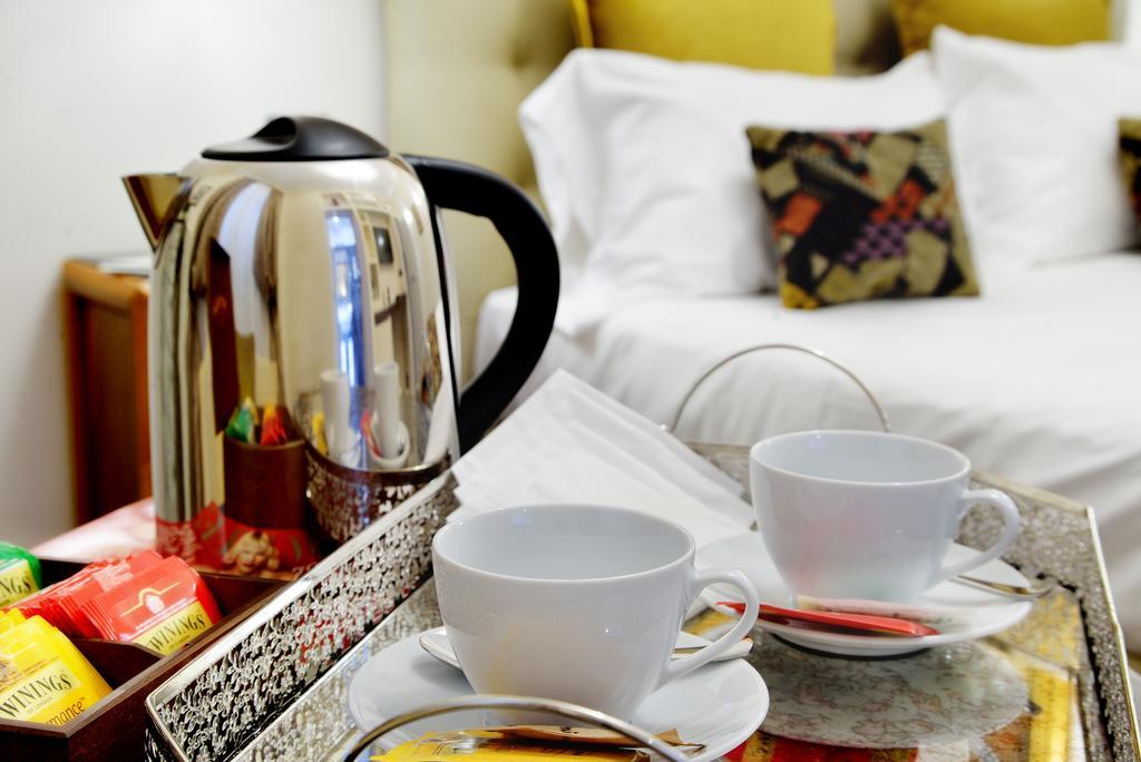 Guest house Condotti 3*