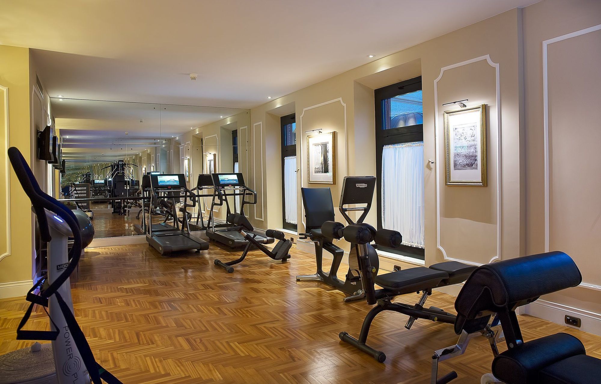 Hotel Aldrovandi Borghese Rome